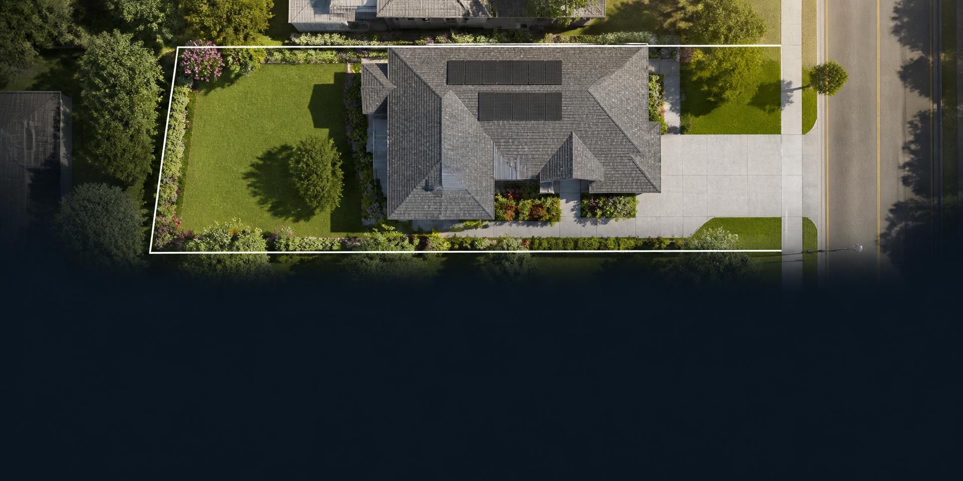 InQI generated site plan showing parcel boundaries, building footprint, and property lines for a residential address
